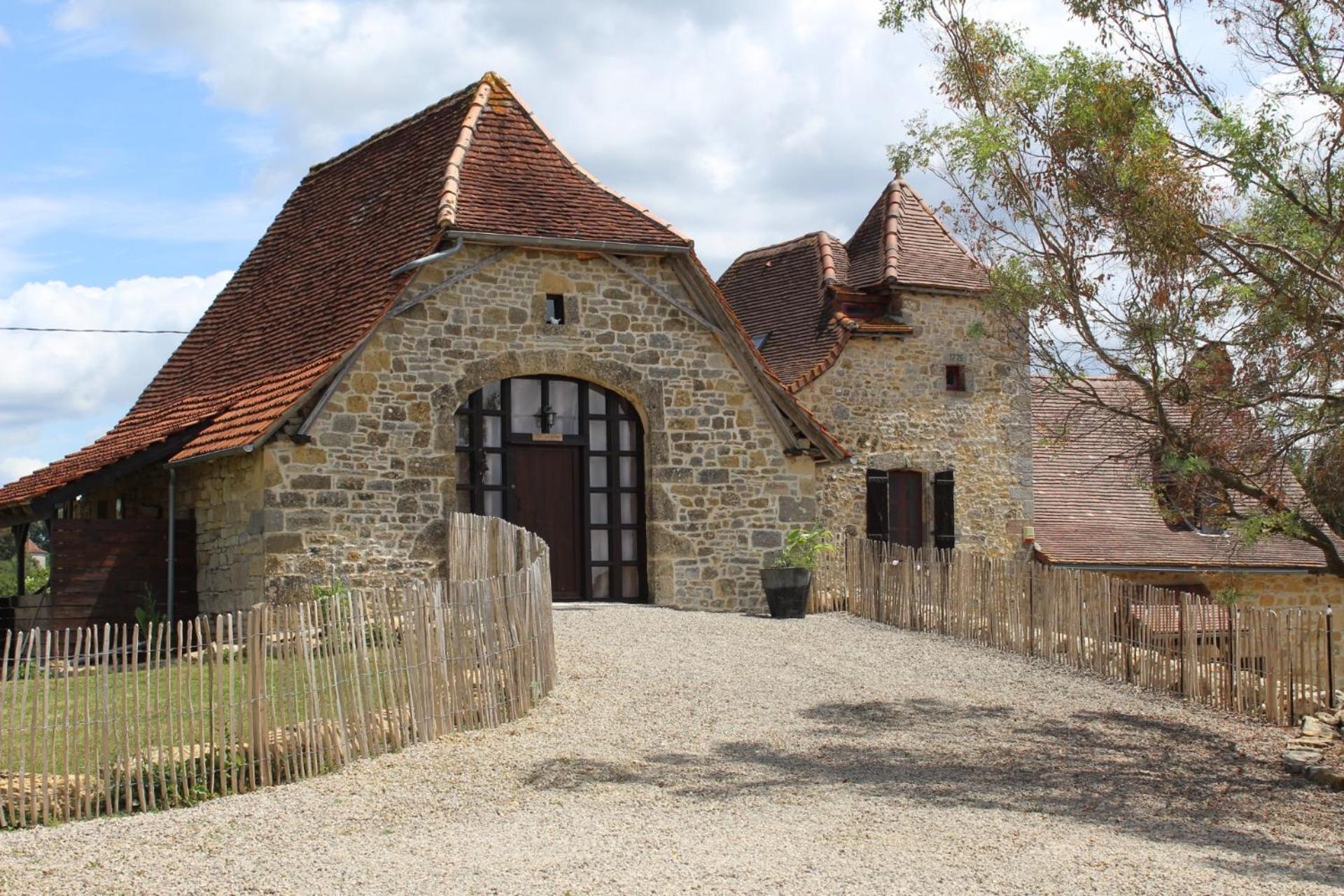 Gite La Borie Fons  Bagian luar foto